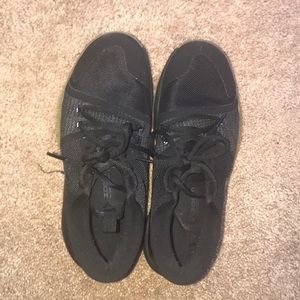 Nike basketball zoom shoes.